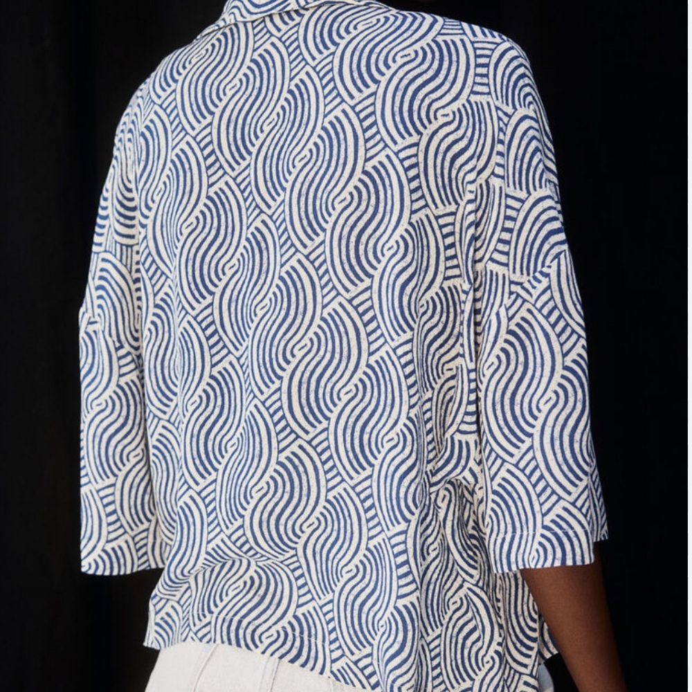 H&M Navy & Blue Patterned Blouse